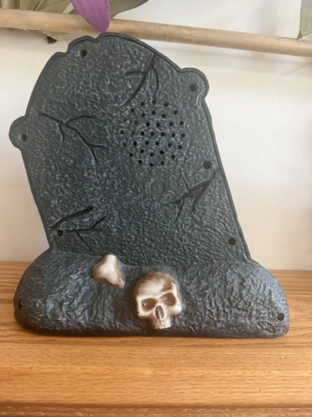 Gemmy Skull Halloween Tombstone Animated Decor Lighted Eyes Tested Works